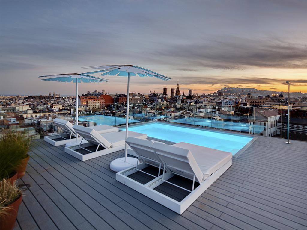 Yurbban Trafalgar Hotel Barcelona Exterior photo